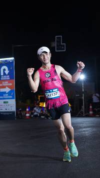 BIB: 42137
                            <button type="button" onclick="openModal(23019897)" class="btn btn-primary btn-sm float-right btn-popup" data-toggle="modal" data-target=".modal-high-quality">
                        <i class="fas fa-shopping-cart"></i> Add to Cart
                    </button>
                                            <button type="button" onclick="isThisMe(23019897, true)" class="btn btn-success btn-sm float-right btn-popup btn-isme hidden" data-toggle="tooltip" data-placement="bottom" title="นี่คือรูปของคุณใช่ไหม คลิกที่นี่เพื่อเอาเข้าอัลบั้ม">
                        <i class="fas fa-plus"></i> Add to album
                    </button>
                    <button type="button" onclick="isThisMe(23019897, false)" class="btn btn-warning btn-sm float-right btn-popup btn-isnotme hidden">
                        <i class="fas fa-ban"></i> Remove from album
                    </button>